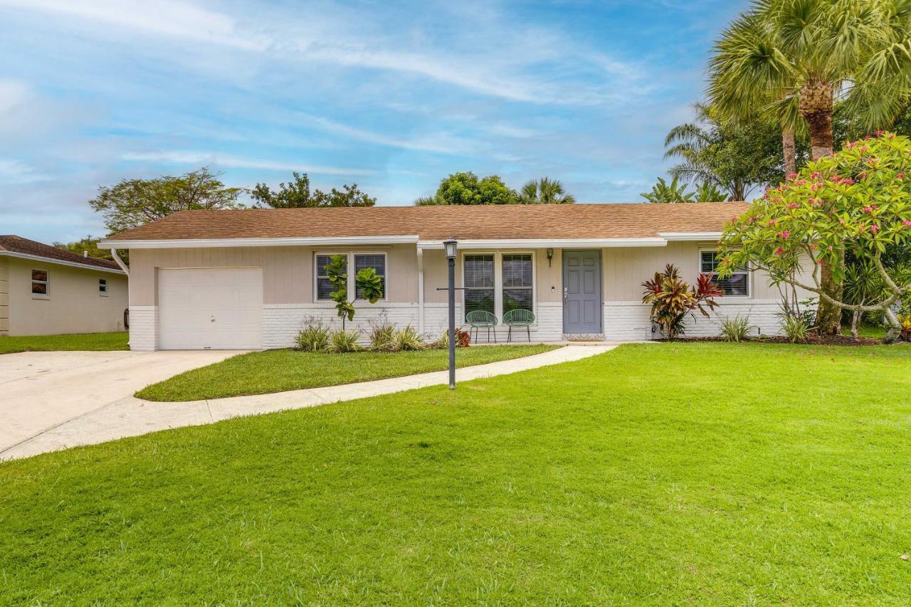 Modern Palm Beach Gardens Home With Private Pool Exteriör bild